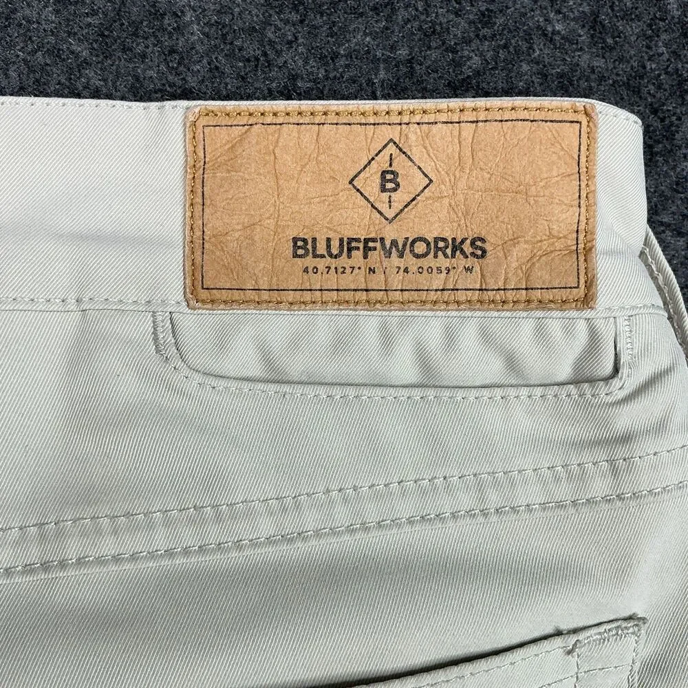 Bluffworks Ascender Chino Pants Mens 30x30 Stone Cell Pocket Utility Performance - Picture 7 of 9